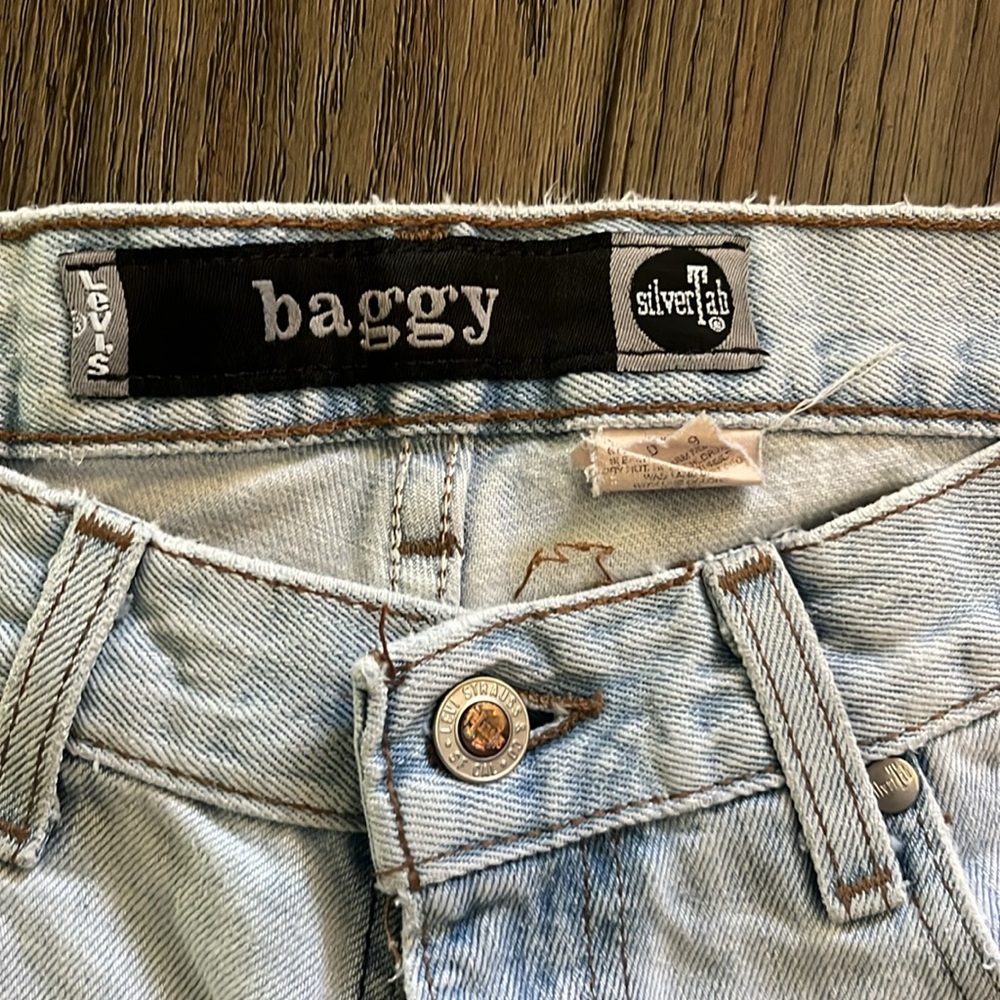 Vintage Levi Silvertab Jeans - Picture 2 of 10